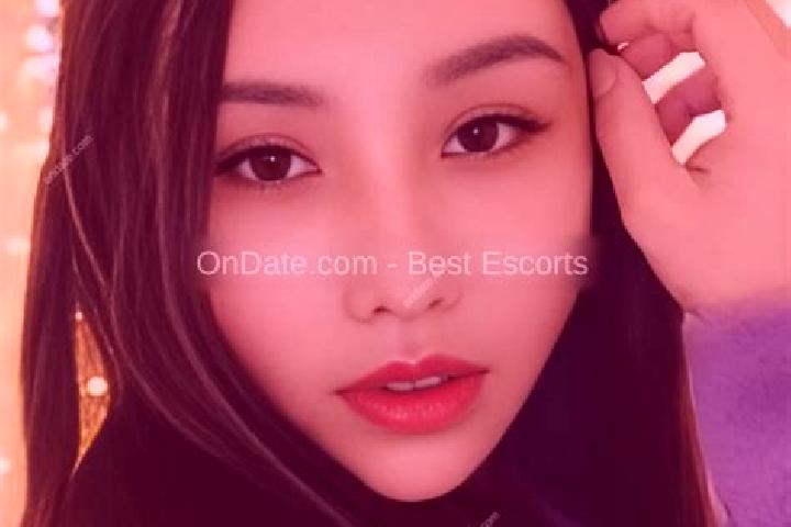 Escorts Xitianwei, China — Local Companions