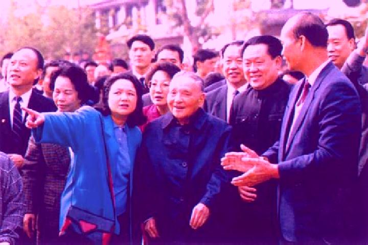 Escorts Xueping, China — Local Companions