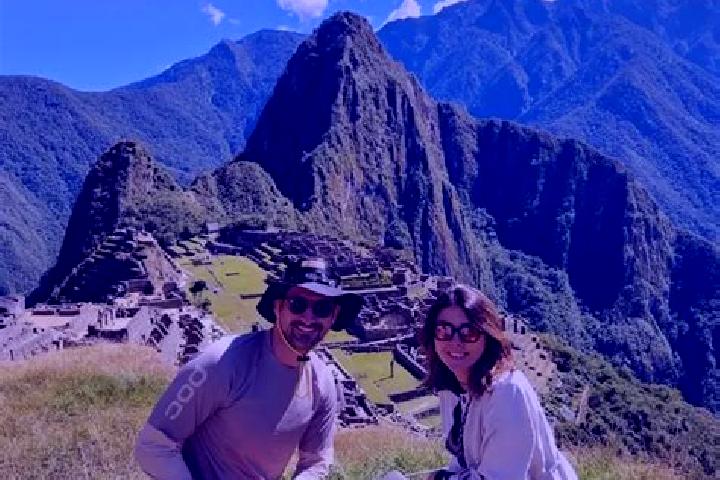 Escorts Yarusyacan, Peru — Local Companions