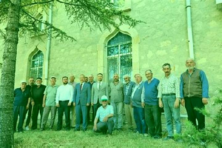 Escorts Yukaritandir, Turkey — Local Companions