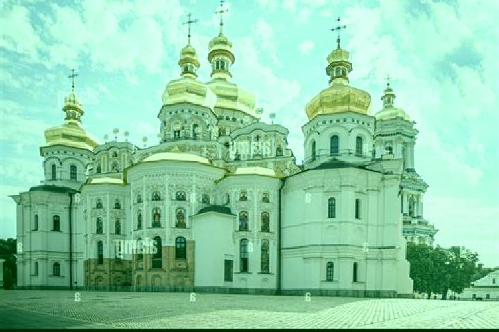 Escorts Zarichnyi, Ukraine — Local Companions