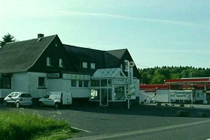 Escorts Zehnhausen bei Wallmerod, Germany — Local Companions