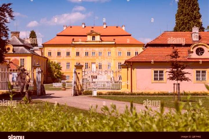 Escorts Zehusice, Czech Republic — Local Companions