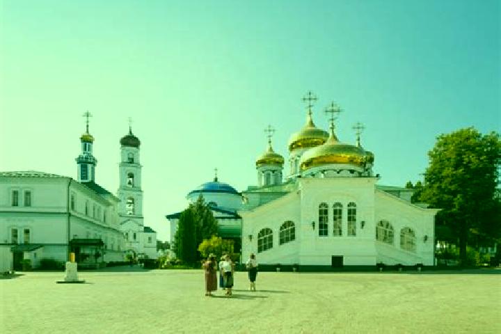 Escorts Zelenodolsk, Russia — Local Companions