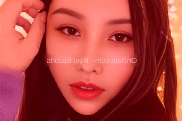 Escorts Zhenchuan, China — Local Companions