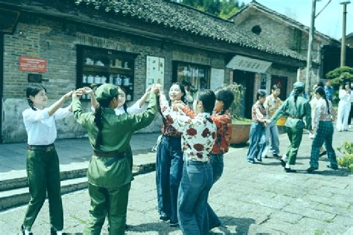 Escorts Zhusha, China — Local Companions