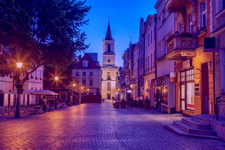 Escorts Zielona Gora, Poland — Local Companions