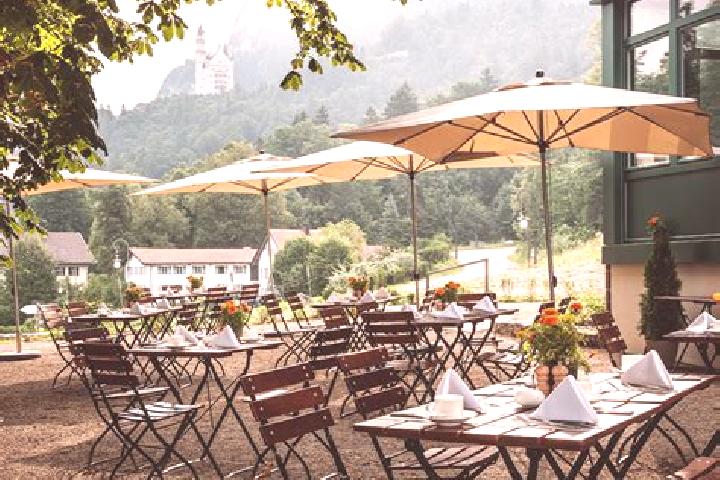 Escorts Zoeblen, Austria — Local Companions