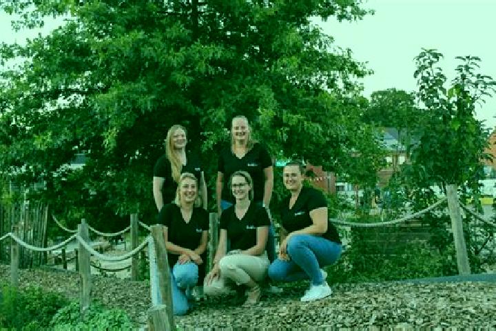 Escorts Zoerle-Parwijs, Belgium — Local Companions