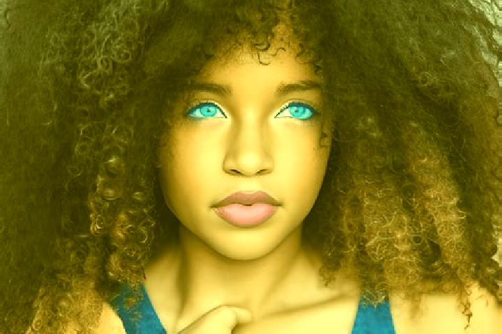 Eva, 20, a black blue-eyed ebony companion based in Poa. Offering Fetish, Deep French Kissing, Massage, Travel Companion, Prostate Massage. Available for inc...