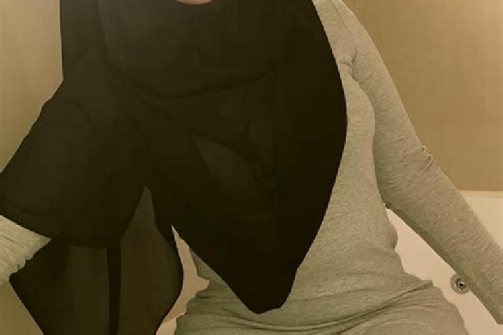 Eva, 20 — Escort in Rumah, Saudi Arabia