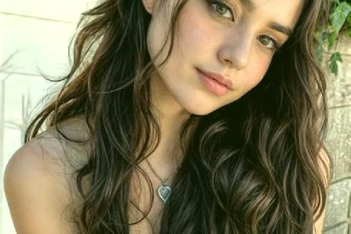Eva, 21, a auburn brown-eyed middle eastern companion based in Tanlacut (Labor Zapata). Offering Overnight, A-Level, CIM, Couples, Party Girl. Available for ...