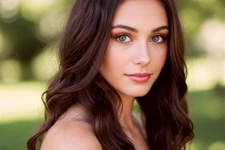 Eva, 21, a black hazel-eyed mixed companion based in Taxa Cheya. Offering Couples, Prostate Massage, Party Girl, Dinner Date. Available for incall and outcal...
