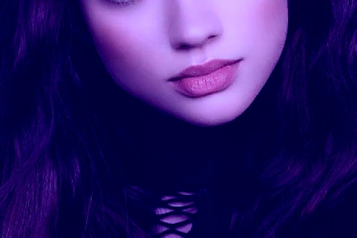 Eva, 21, a brunette dark-eyed european companion based in Charvaty. Offering Dinner Date, Tantra, Travel Companion, Couples. Available for incall and outcall...