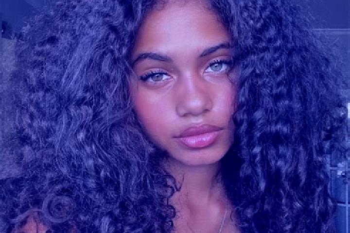 Eva, 22, a black grey-eyed ebony companion based in Oostrum. Offering A-Level, Dinner Date, Massage. Available for incall and outcall, day and evening dates.