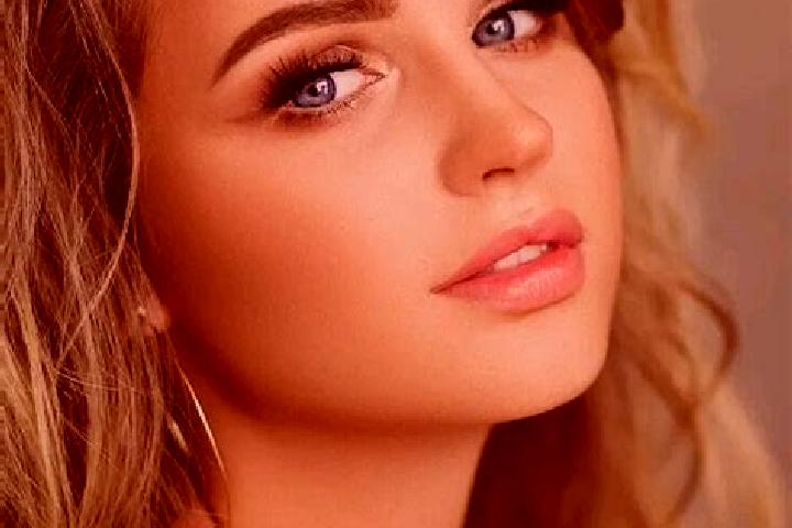 Eva, 22, a dark blonde blue-eyed indian companion based in Korkinmaeki. Offering Travel Companion, Party Girl, Domination. Available for incall and outcall, ...