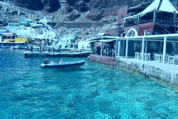 Eva, 22 — Escort in Oia, Spain