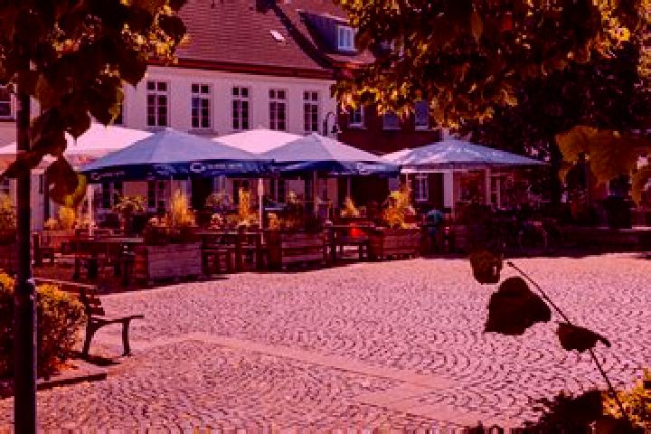 Eva, 23 — Escort in Meerbusch, Germany