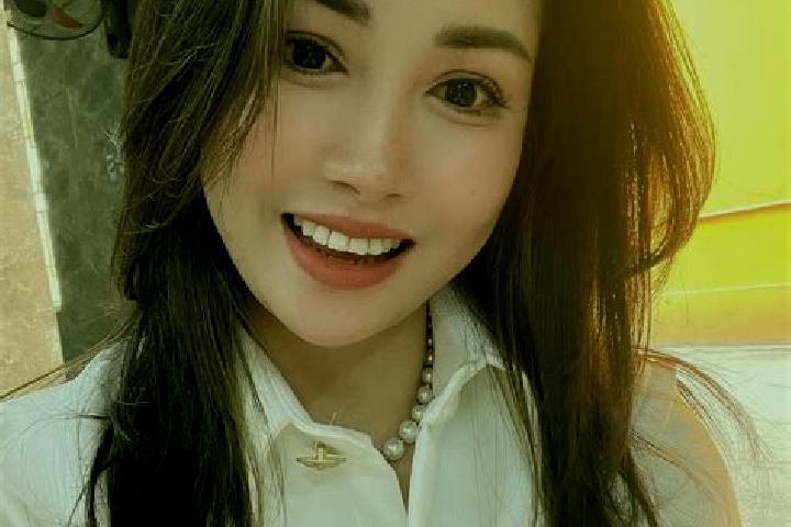Eva, 23 — Escort in Tra My, Vietnam