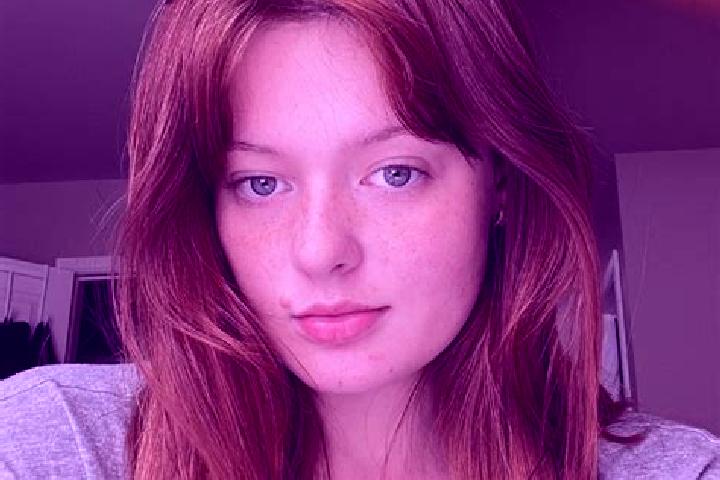 Eva, 24, a auburn grey-eyed mediterranean companion based in Red Boiling Springs. Offering Fetish, Prostate Massage, Domination, CIM. Available for incall an...
