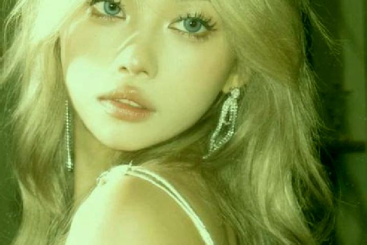 Eva, 24, a blonde amber-eyed asian companion based in Ytyk-Kyuyel . Offering Dinner Date, Deep French Kissing, Party Girl, OWO. Available for incall and outc...