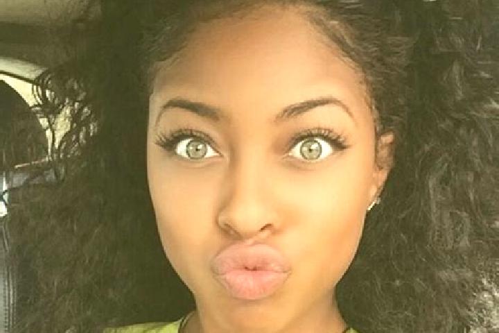 Eva, 25, a black green-eyed ebony companion based in Hazel Green. Offering Prostate Massage, Massage, Deep French Kissing, 69, Overnight. Available for incal...