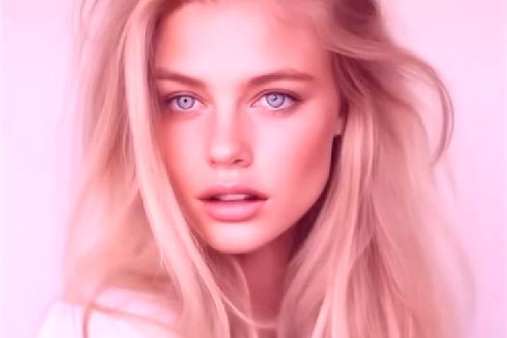 Eva, 25, a blonde amber-eyed slavic companion based in Hiroshima. Offering OWO, GFE, Travel Companion. Available for incall and outcall, day and evening dates.