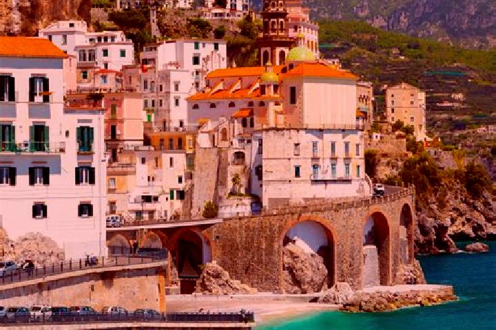 Eva, 26 — Escort in Brognoligo-Costalunga, Italy