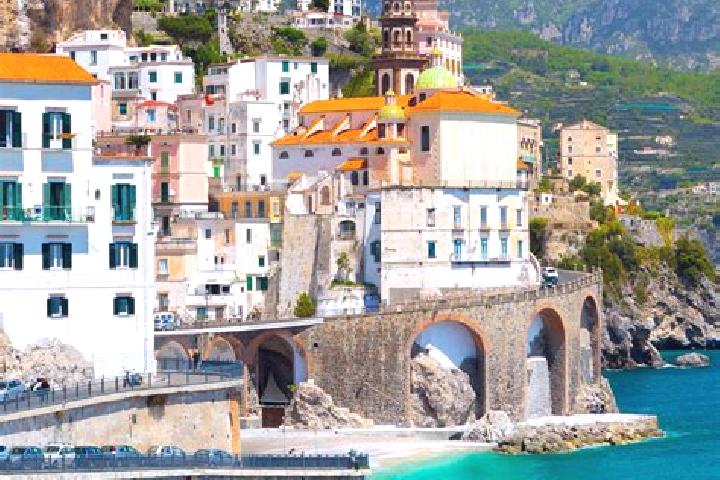 Eva, 26 — Escort in Carlino, Italy