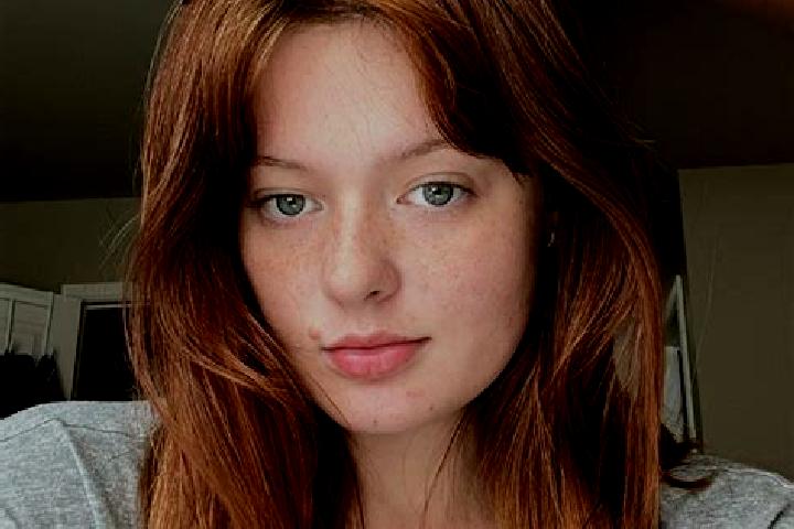 Eva, 27, a auburn dark-eyed caucasian companion based in Hodkovice nad Mohelkou. Offering GFE, Overnight, Prostate Massage, A-Level. Available for incall and...