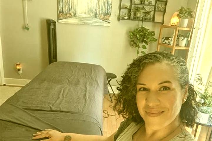 Eva, 27, a black brown-eyed european companion based in Beregazzo con Figliaro. Offering Travel Companion, Massage. Available for incall and outcall, day and...