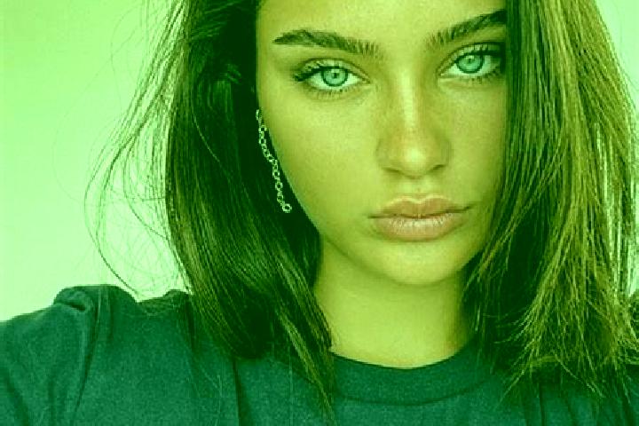 Eva, 27, a brunette brown-eyed mixed companion based in Cedar Valley. Offering Duos. Available for incall and outcall, overnight bookings available.