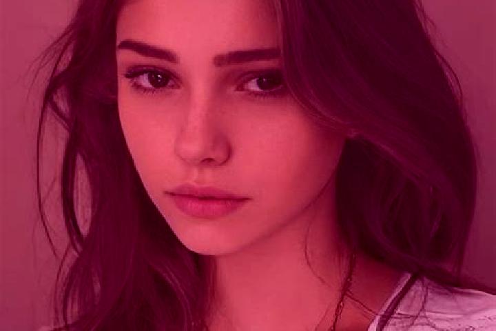 Eva, 27, a chestnut grey-eyed slavic companion based in Loma del Rio. Offering Massage, A-Level, 69, Couples. Available for incall and outcall, day and eveni...