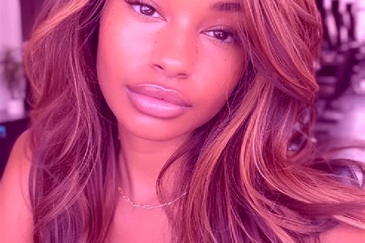 Eva, 27, a dark blonde dark-eyed ebony companion based in San Jeronimo Bonchete. Offering CIM, Duos, Couples, Tantra, Striptease. Available for incall and ou...