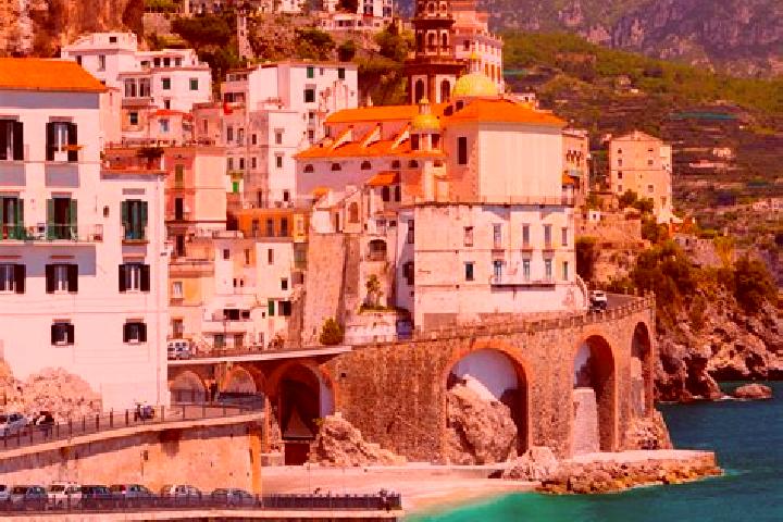 Eva, 27 — Escort in Barbara, Italy