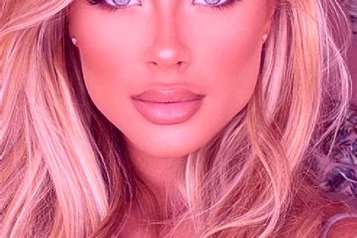 Eva, 28, a blonde hazel-eyed latina companion based in Shotorak. Offering Prostate Massage, Travel Companion, Overnight. Available for incall and outcall, ov...