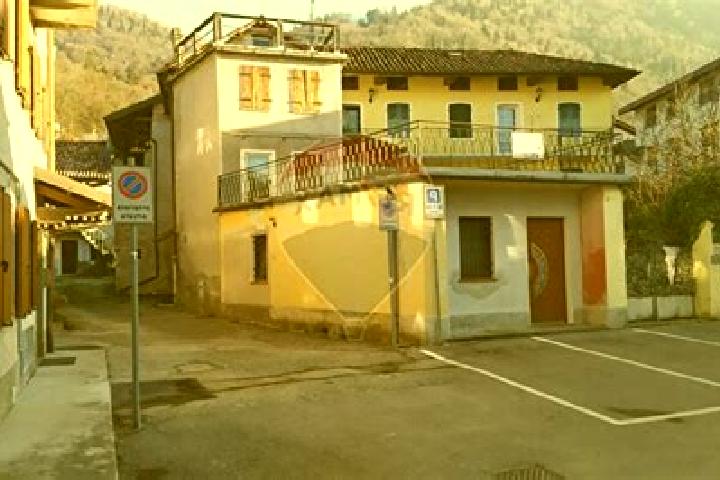 Eva, 28 — Escort in Facen-Travagola, Italy