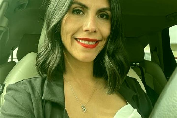 Eva, 28 — Escort in Saint Hedwig, United States