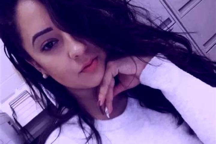 Eva, 29, a black green-eyed mediterranean companion based in San Rocco al Porto. Offering Erotic Massage, Couples, OWO, GFE. Available for incall and outcall...