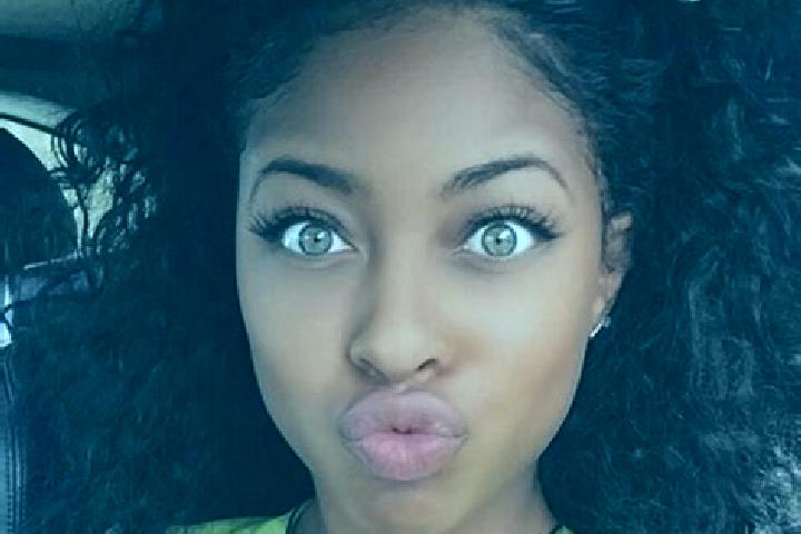 Eva, 30, a chestnut green-eyed ebony companion based in Sitamau. Offering Massage, OWO, A-Level, Striptease, Dinner Date. Available for incall and outcall, o...