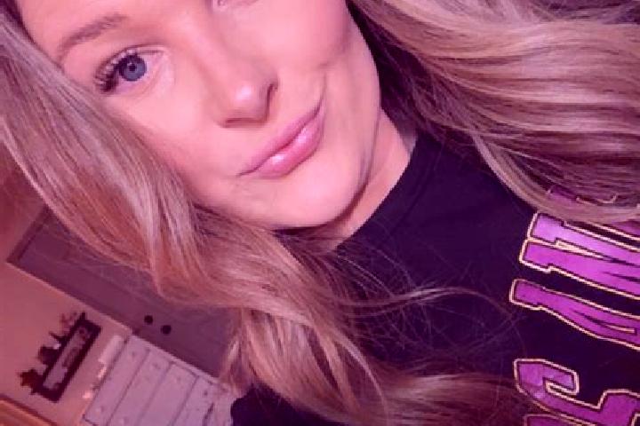 Eva, 30 — Escort in South Coffeyville, United States