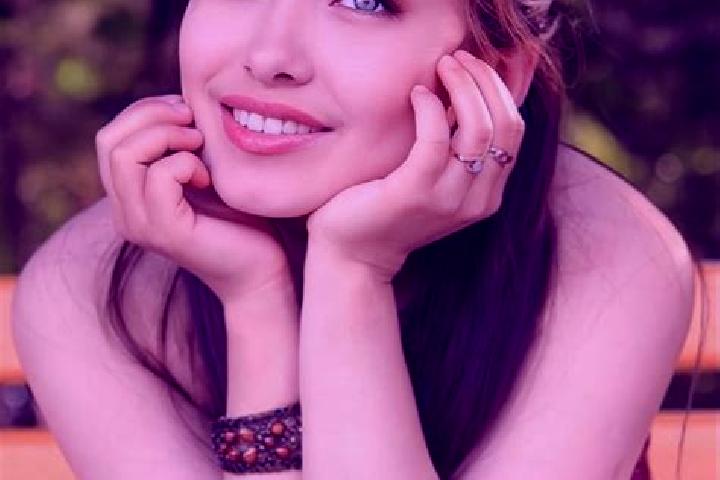Eva, 31, a auburn blue-eyed asian companion based in Krajan Petung. Offering CIM, Tantra, Party Girl, Travel Companion, Massage. Available for incall and out...
