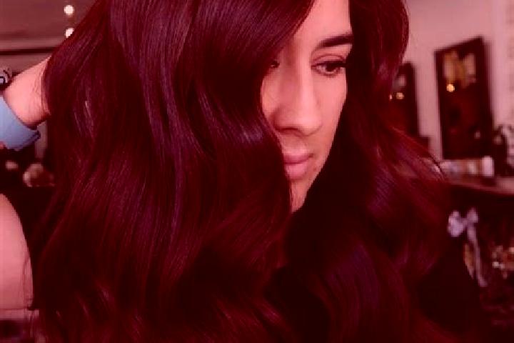Eva, 31, a auburn dark-eyed indian companion based in Cambridge Springs. Offering CIM, BDSM, Duos. Available for incall and outcall, day and evening dates.