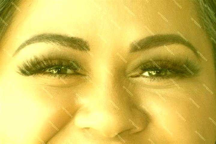 Eva, 31, a black green-eyed latina companion based in Charvieu-Chavagneux. Offering Party Girl, 69, GFE, Girlfriend Experience. Available for incall and outc...