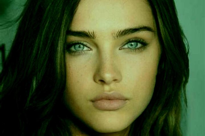 Eva, 31, a brunette blue-eyed middle eastern companion based in Ibros. Offering 69, Roleplay, Party Girl. Available for incall and outcall, overnight booking...
