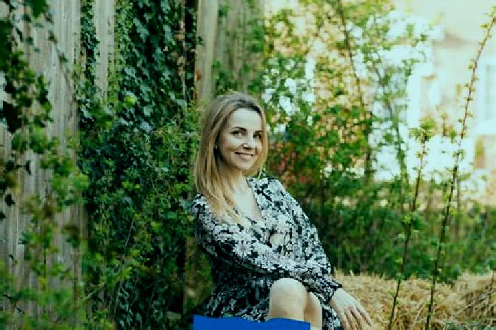Eva, 32 — Escort in Chorna, Ukraine