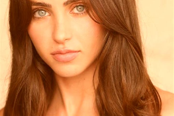 Eva, 33, a brunette hazel-eyed asian companion based in Cervarezza. Offering 69, Deep French Kissing, Girlfriend Experience. Available for incall and outcall...