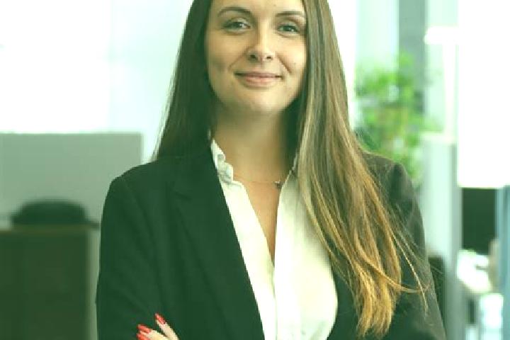 Eva, 34 — Escort in Chevroux, France