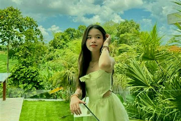 Eva, 34 — Escort in Muara Soma, Indonesia