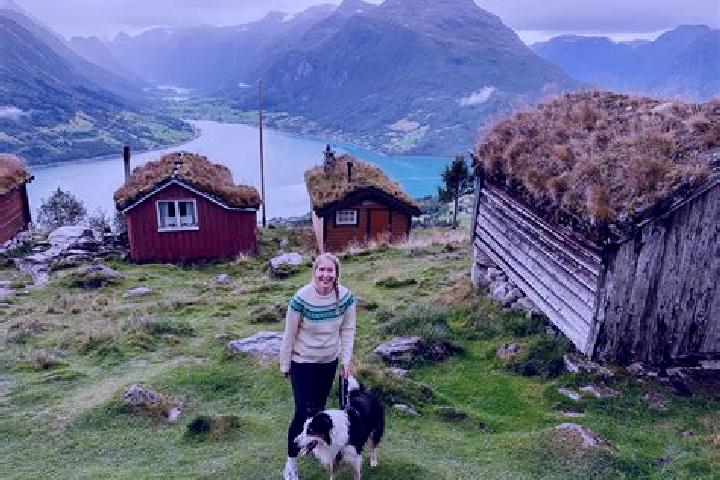 Eva, 35 — Escort in Hallingby, Norway